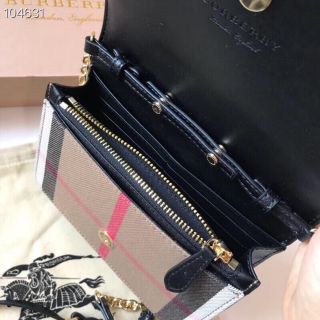 Túi đeo chéo BURBERRY