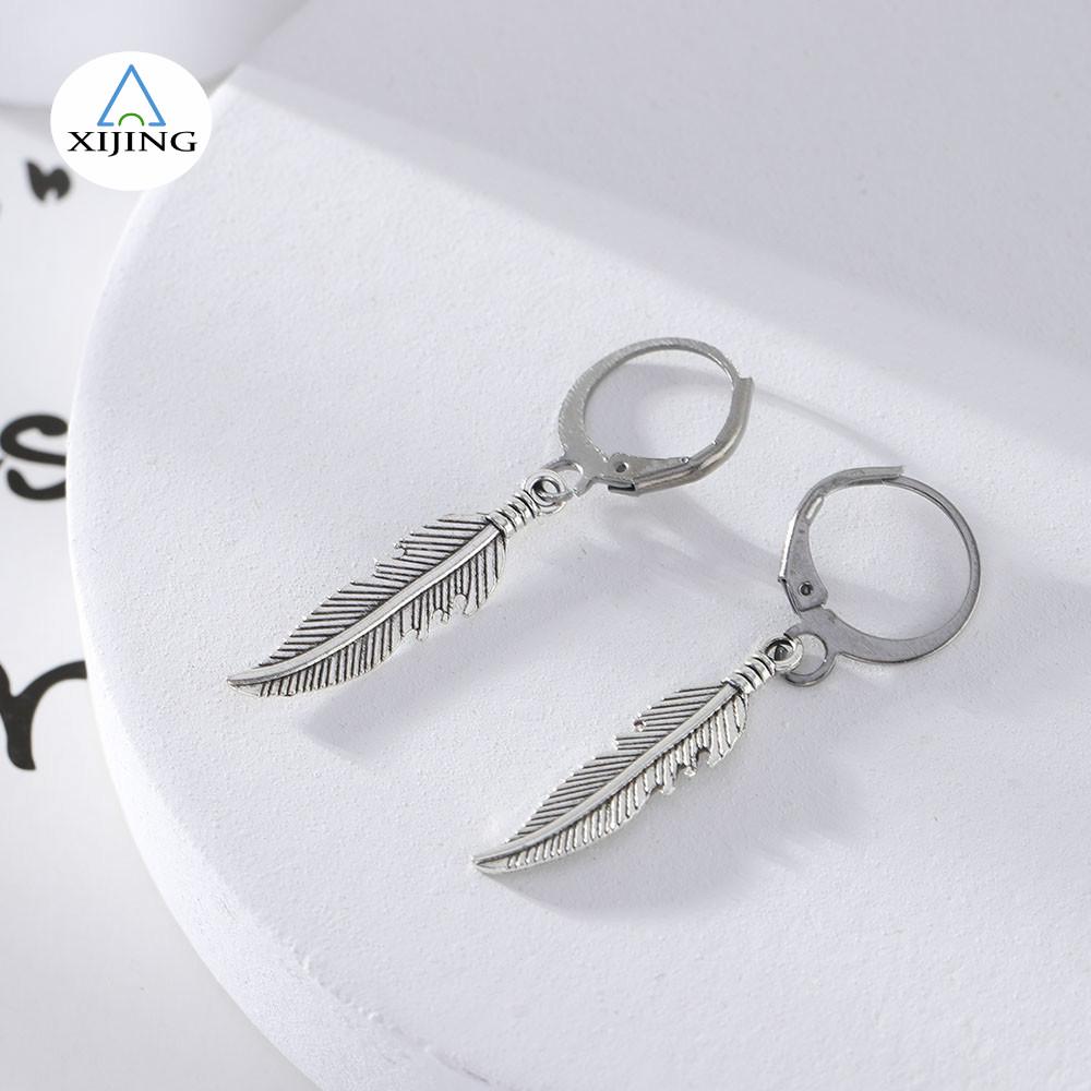 Đôi Bông Tai Kim Loại Thiết Kế Đơn Giản Thời Trang Cá Tính