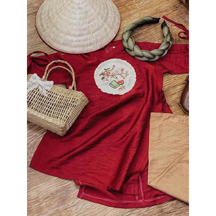 Áo dài thiết kế đỏ mận thêu handmade
