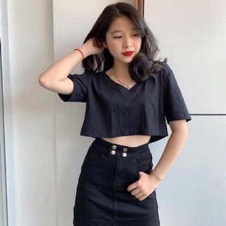 Áo thun croptop cổ V
