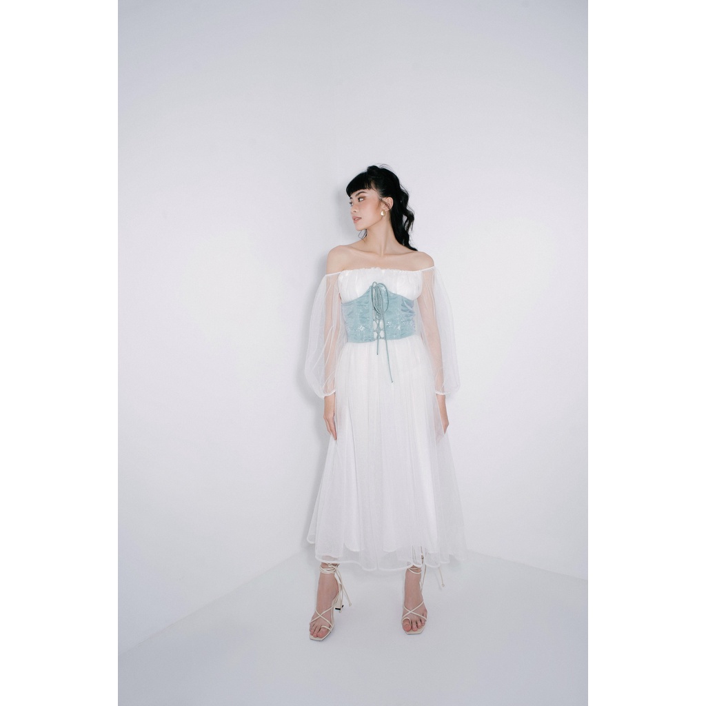 Đầm trễ vai dáng dài kết hợp beo phối đan dây | ADORE DRESS - CLÉLIE