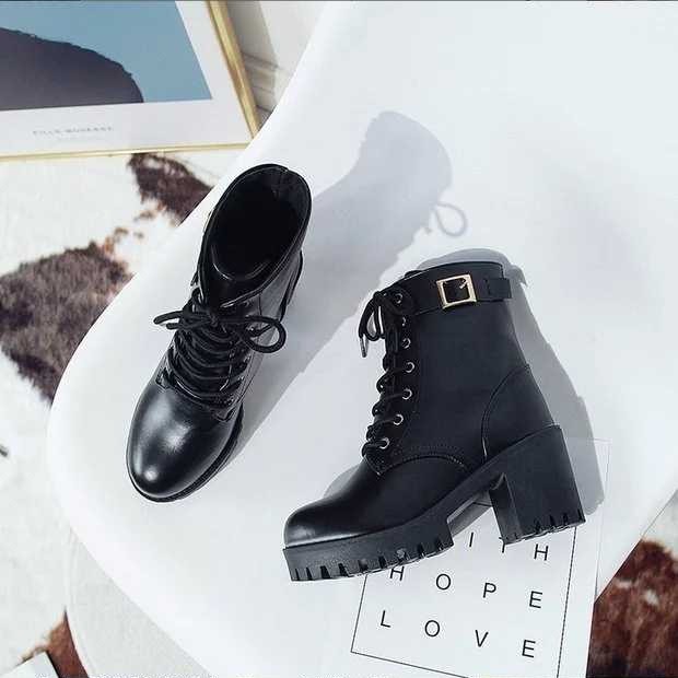 Boot chiến binh cao cổ đế vuông cao gót 7cm - 6250 | BigBuy360 - bigbuy360.vn