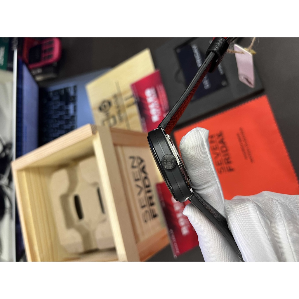 Đồng hồ nam sevenfriday P1B/10