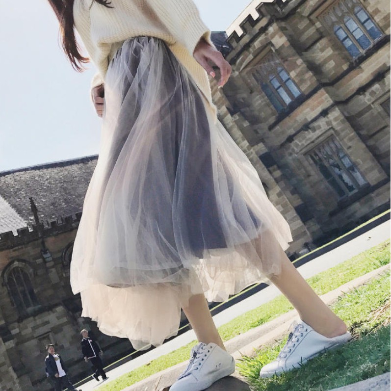 Set Chân Váy Tutu 3 Lớp Dáng Phồng + Áo Len Cổ Tim