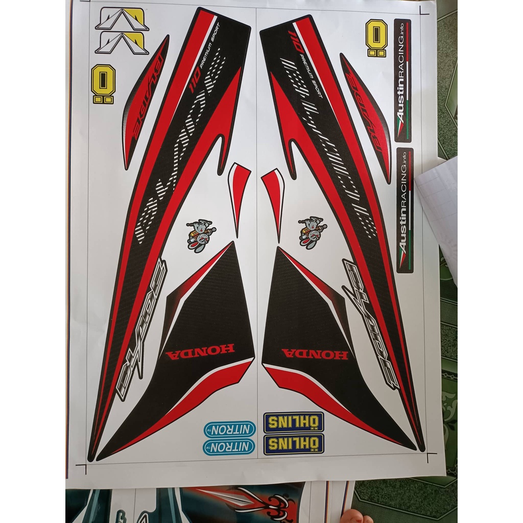 tem rời blade 110 217 dán xe đen