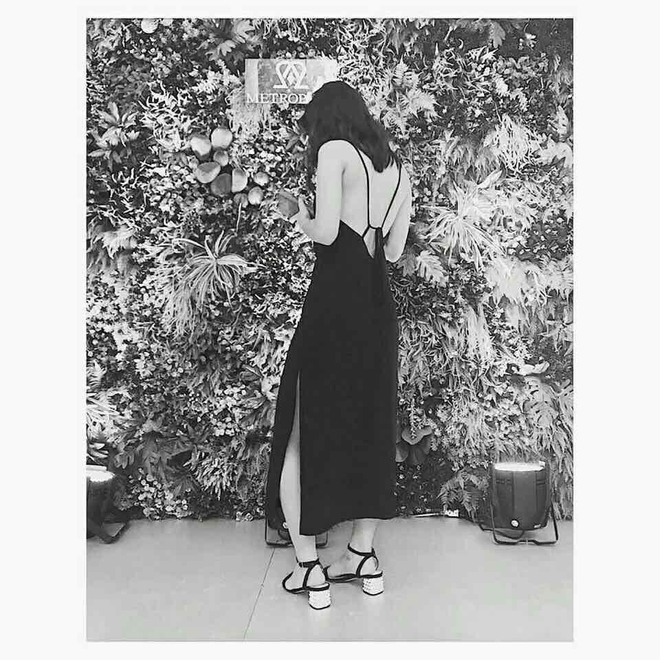 Đầm Maxi Suông Hai Dây Hở Lưng Xẻ Mẫu Mới - DM001 | BigBuy360 - bigbuy360.vn