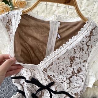 ( sẵn S) đầm ren body cổ V dự tiệc