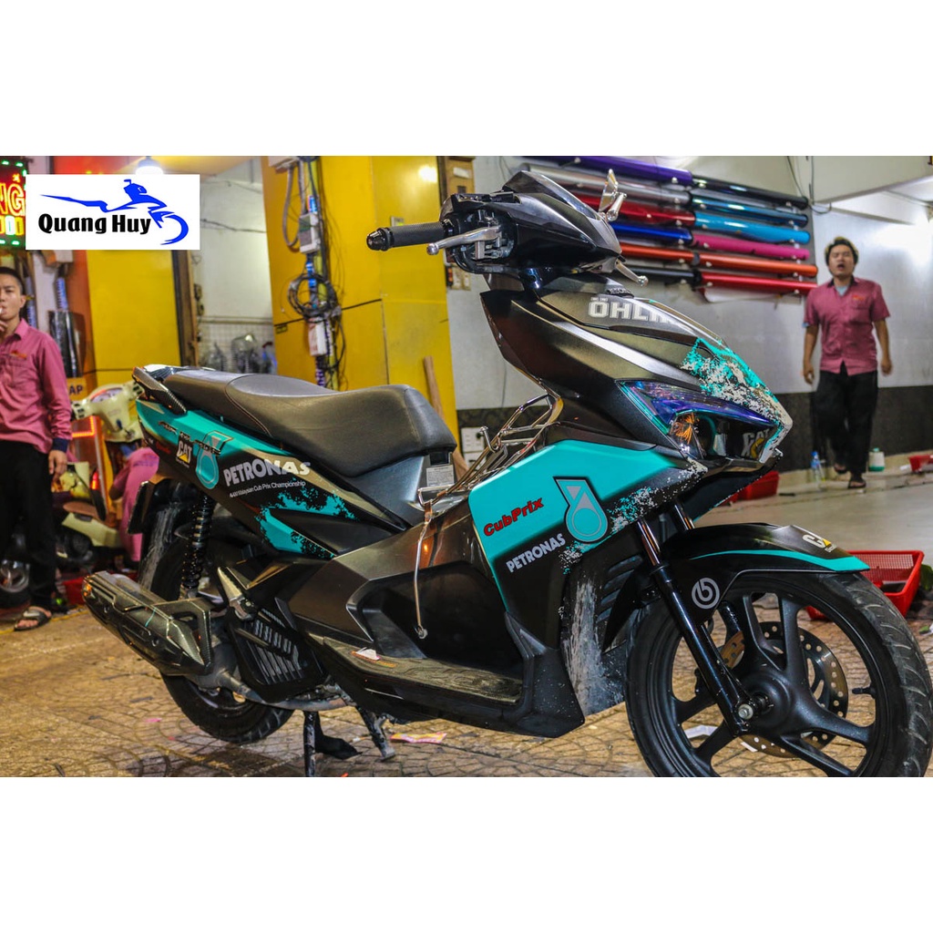 Tem xe air blade xanh ngọc đen petronas  , tem trùm xe air blade, team xe ab, chế độ tem decal dán