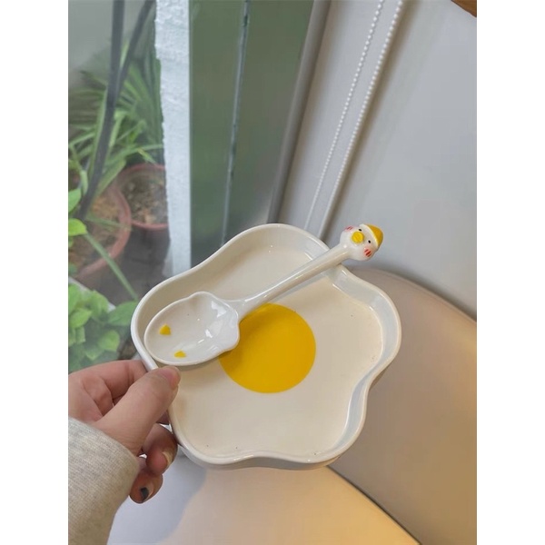 Set đĩa + muỗng/thìa hình trứng và con gà đáng yêu bằng gốm sứ