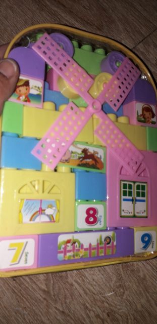 Bộ giỏ lắp ráp khối lâu đài có 47 chi tiết bằng nhựa rất đẹp
