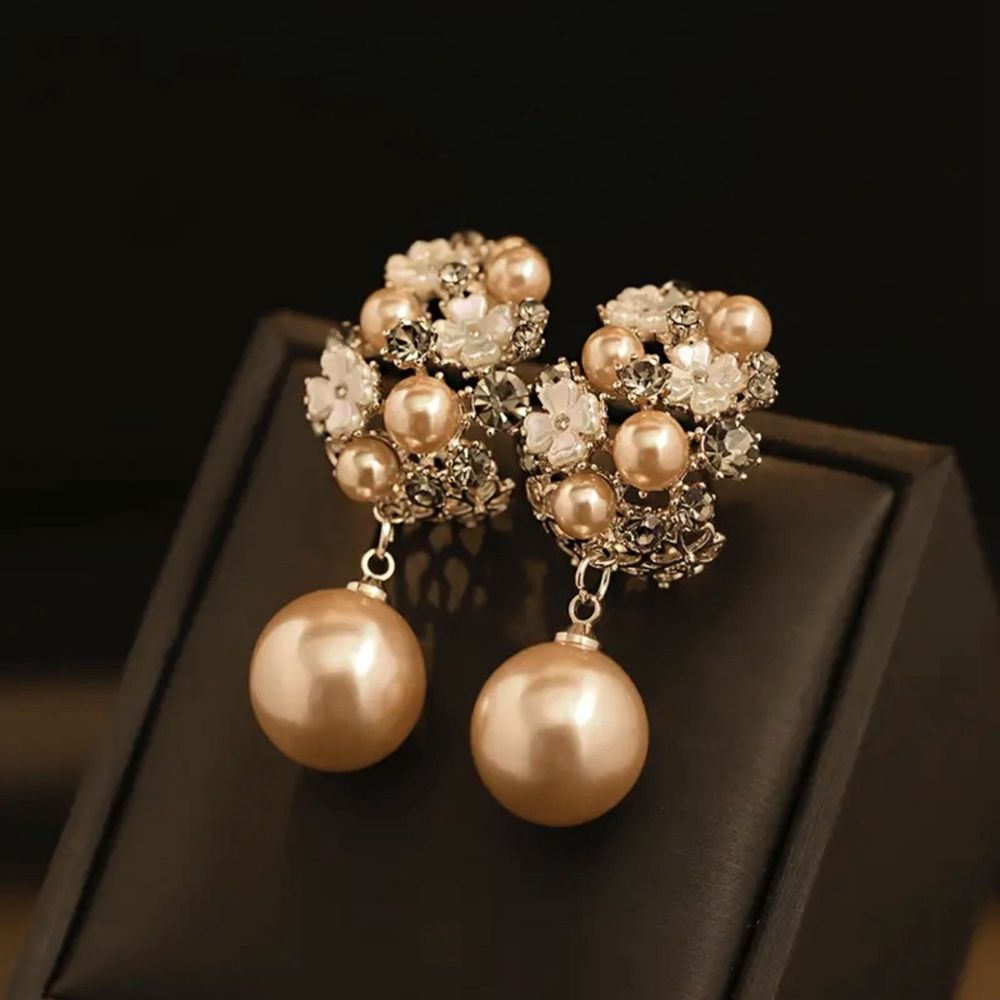 Bông tai hình hoa đính ngọc trai giả phong cách Hàn Quốc lãng mạn cho nữ