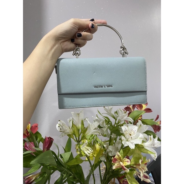 THANH LÝ TÚI CHARLES & KEITH