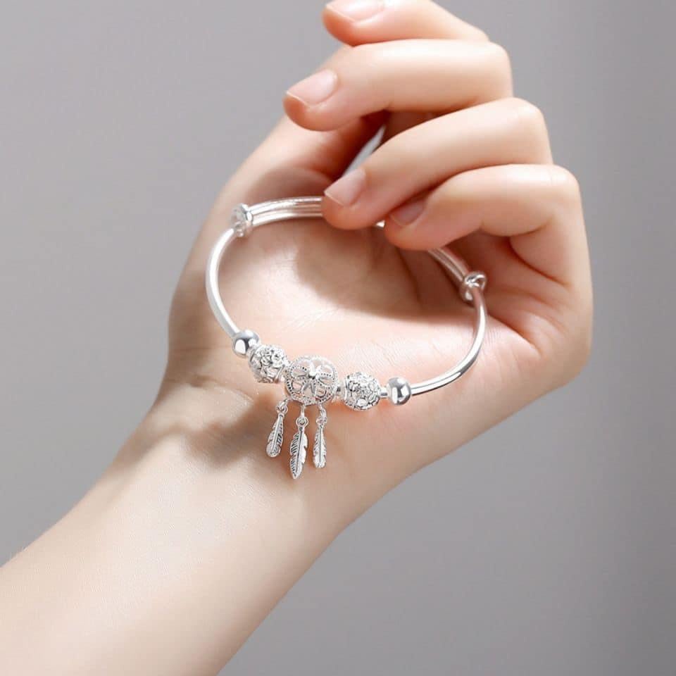 Vòng đeo tay lắc tay Pandora mạ bạc 925 kèm charm sáng đẹp