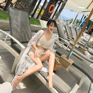 Bộ len móc đi biển siêu cute(không kèm khoác)