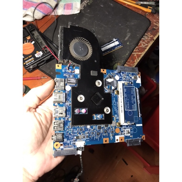 main acer es1-531 cpu n3050 zin đẹp