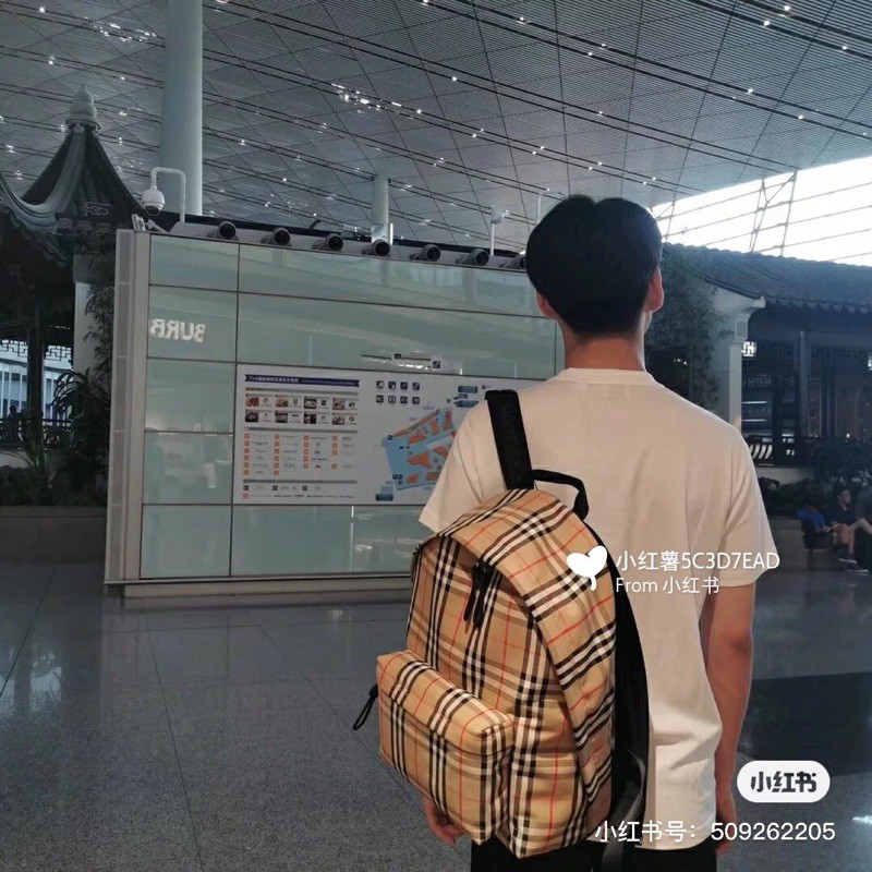 Ba lô thời trang đeo vai nam tính dáng to phong cách cổ điển burberry bbr