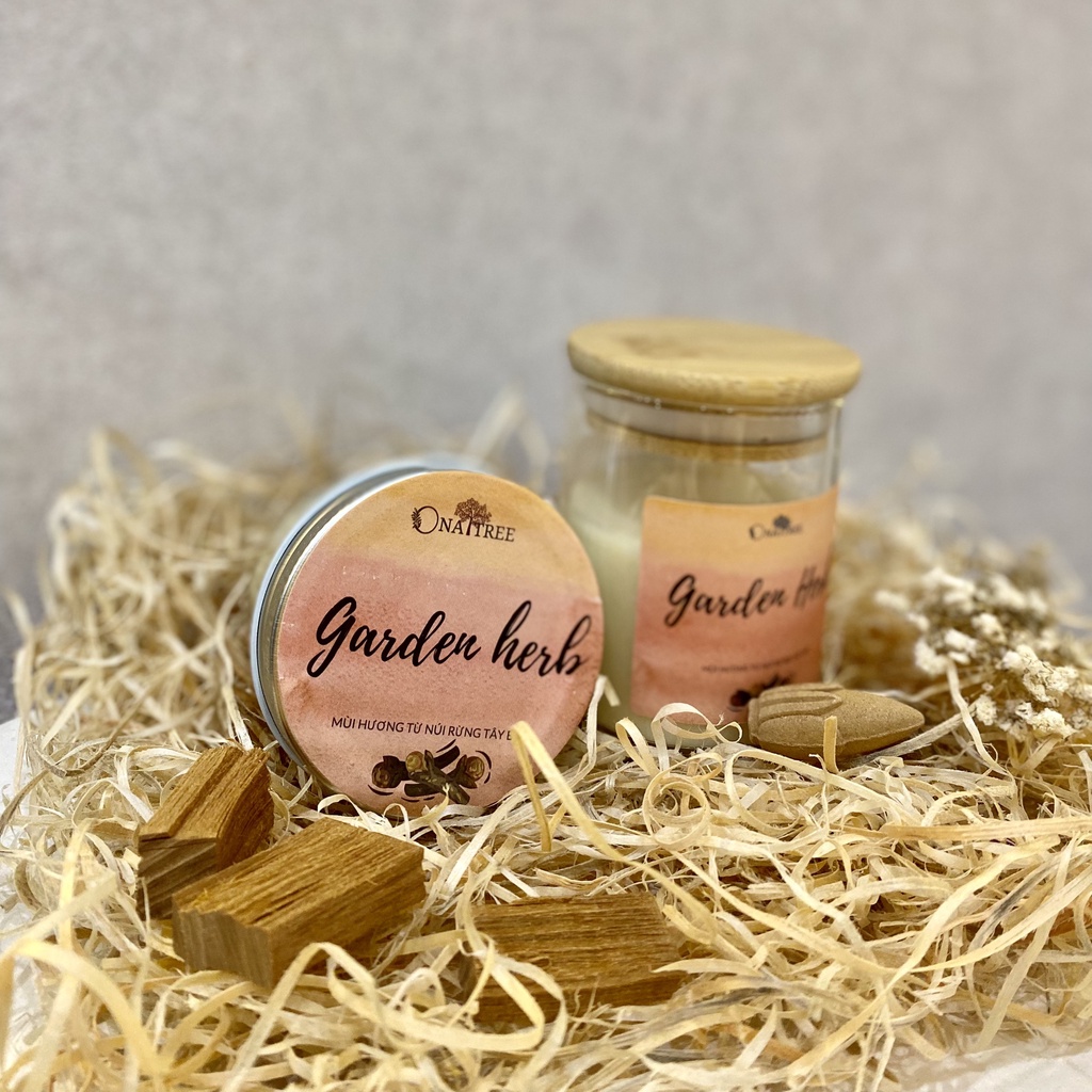 Nến Thơm Garden Herbs Hương Thảo Mộc Trầm, Nến Thơm Phòng Tinh Dầu Tự Nhiên Organic _ ONATREE