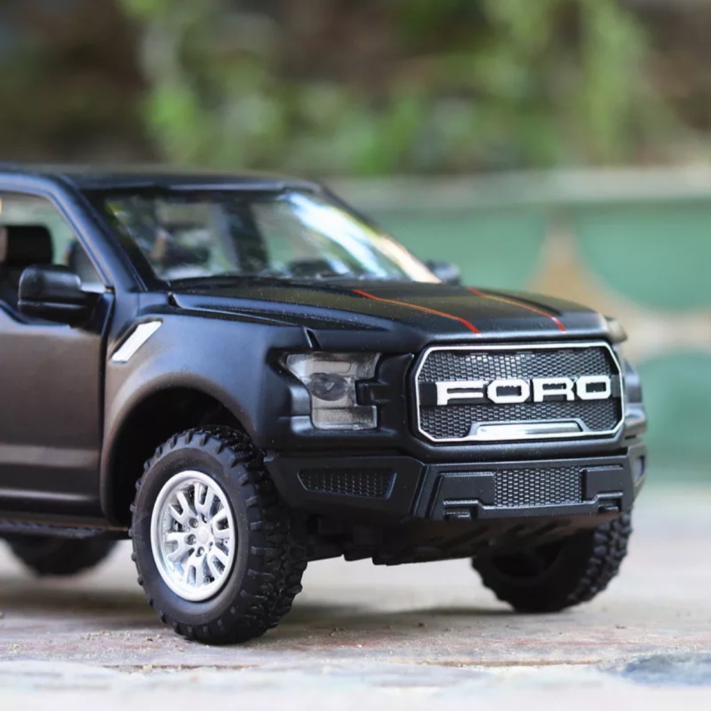 Mô hình đồ chơi ➤ XE FORD RANGER BÁN TẢI  ➤ Chất liệu kim loại, chạy cót, có âm nhạc (kích thước 17.5x6.7x6cm)