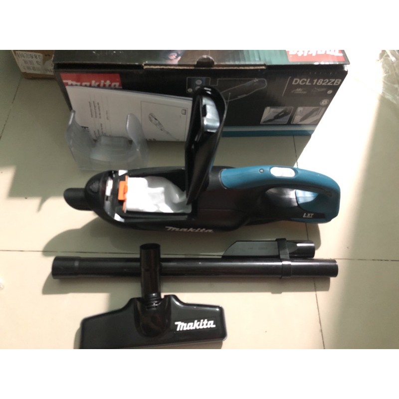 Máy hút bụi Makita 18v Dcl182zb