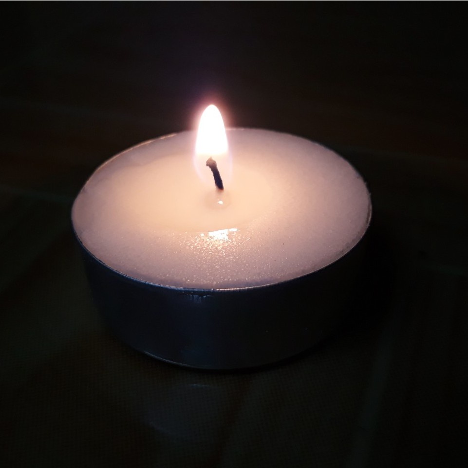 Nến tealight bơ sáp 100 viên/hộp không mùi không khói an toàn thăp hương thờ cúng khử mùi cháy 2h 3h
