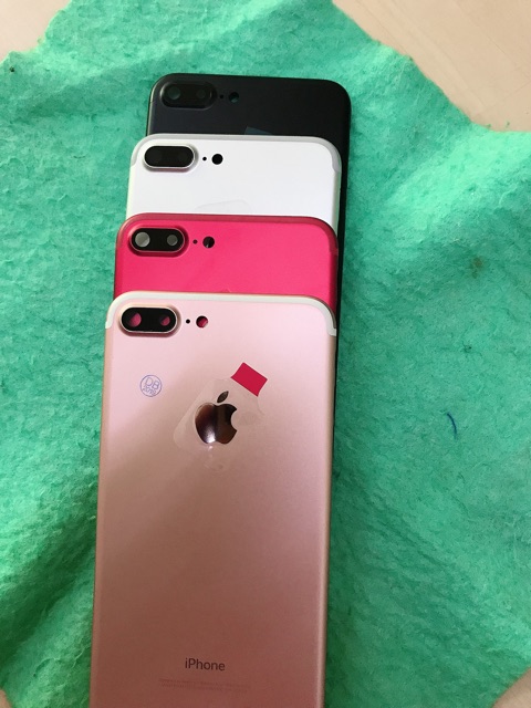 Vỏ iphone 7 plus zin ( full phụ kiện)