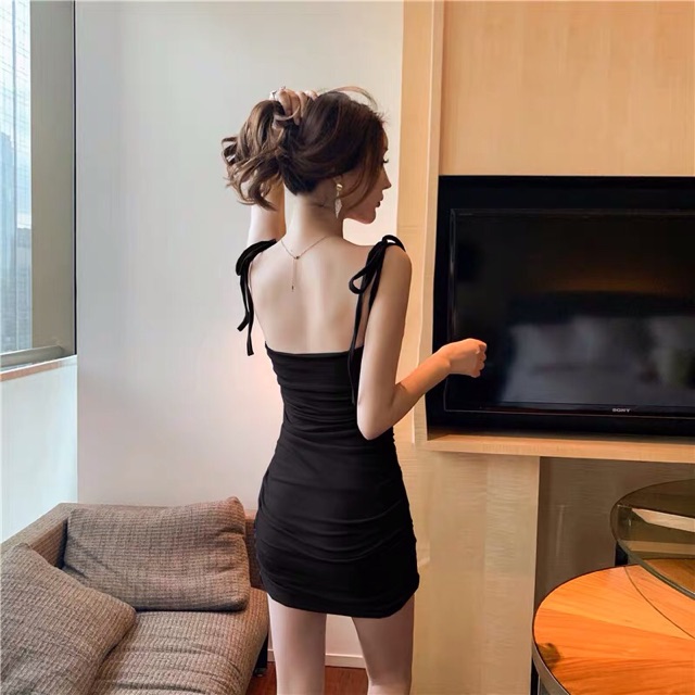 Đầm Body Nữ - Váy 2 Dây Nơ Vai Nhún Sườn | BigBuy360 - bigbuy360.vn
