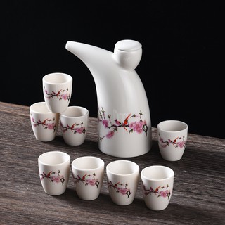 Bình Đựng Rượu Phong Cách Cổ Điển Độc Đáo