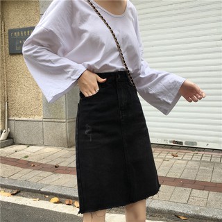 Chân váy Jean chữ A dài chấm gối