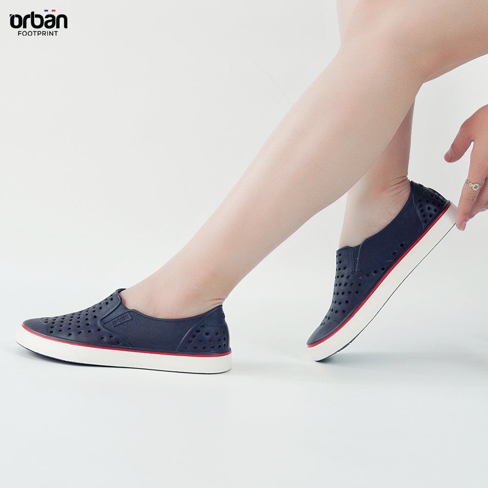 [Chính hãng - Phom nhỏ] Giày nhựa URBAN nam nữ đi mưa đi biển D2201 - Xanh chàm lé đỏ