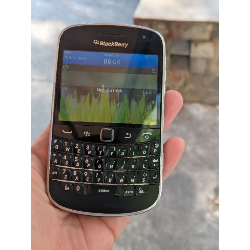 Điện thoại cũ Blackberry bold 9900