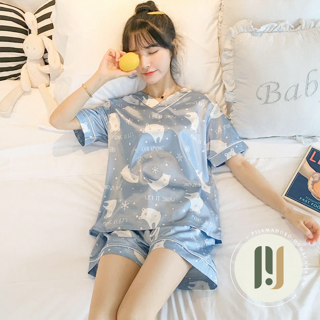 Đồ bộ pijama, bộ lụa cộc đùi cổ chữ V hoạ tiết hoạt hình | BigBuy360 - bigbuy360.vn