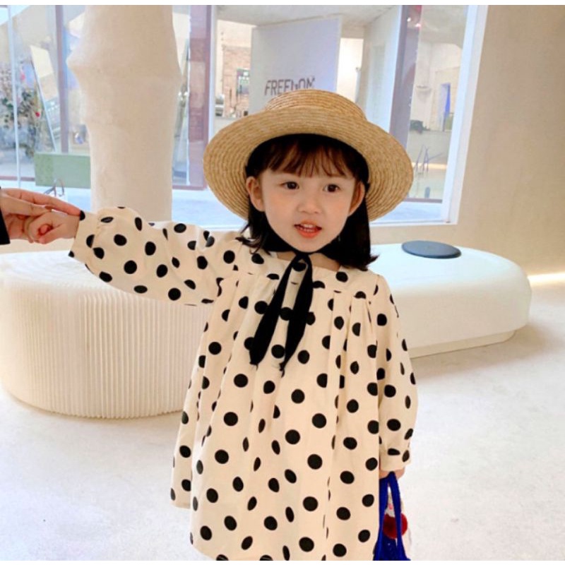 Mũ cói viền đen có dây buộc cho bé gái