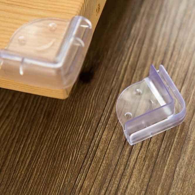 Bịt cạnh bàn silicon góc vuông an toàn cho bé (1 chiếc) kèm miếng dính