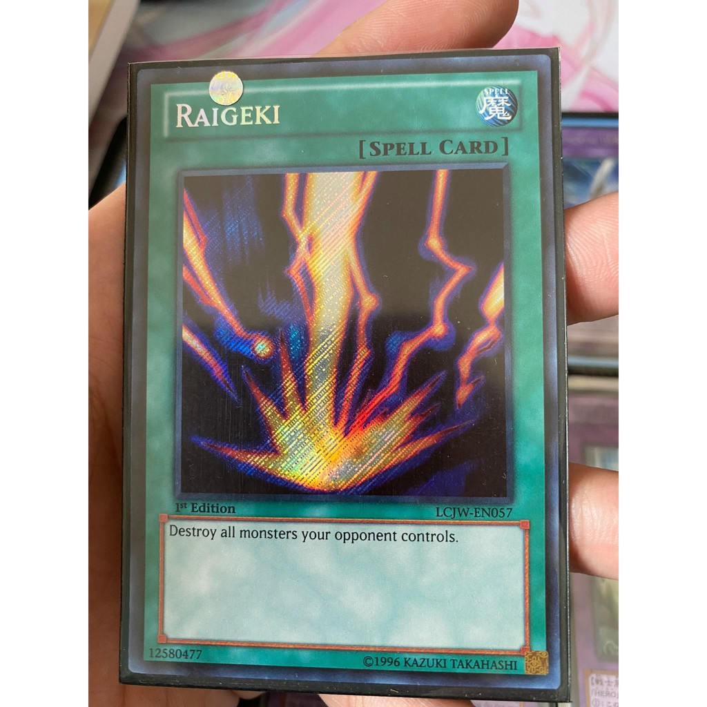 Thẻ bài Yugioh Raigeki - LCJW-EN057
