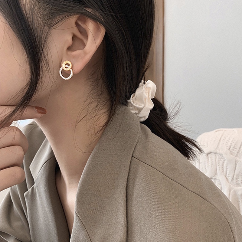 Khuyên Tai Kim Loại Hình Tròn Đính Đá Thời Trang Cho Nữ