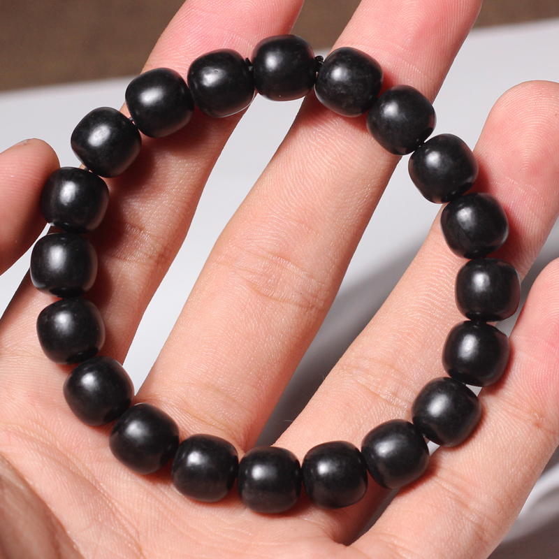 Vòng tay đá onyx hợp thời trang