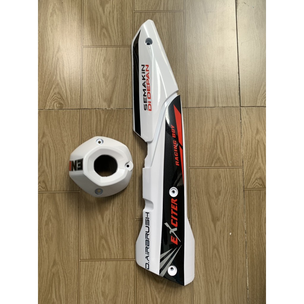 Ốp po và chụp đích pô xe exciter 155 màu trắng