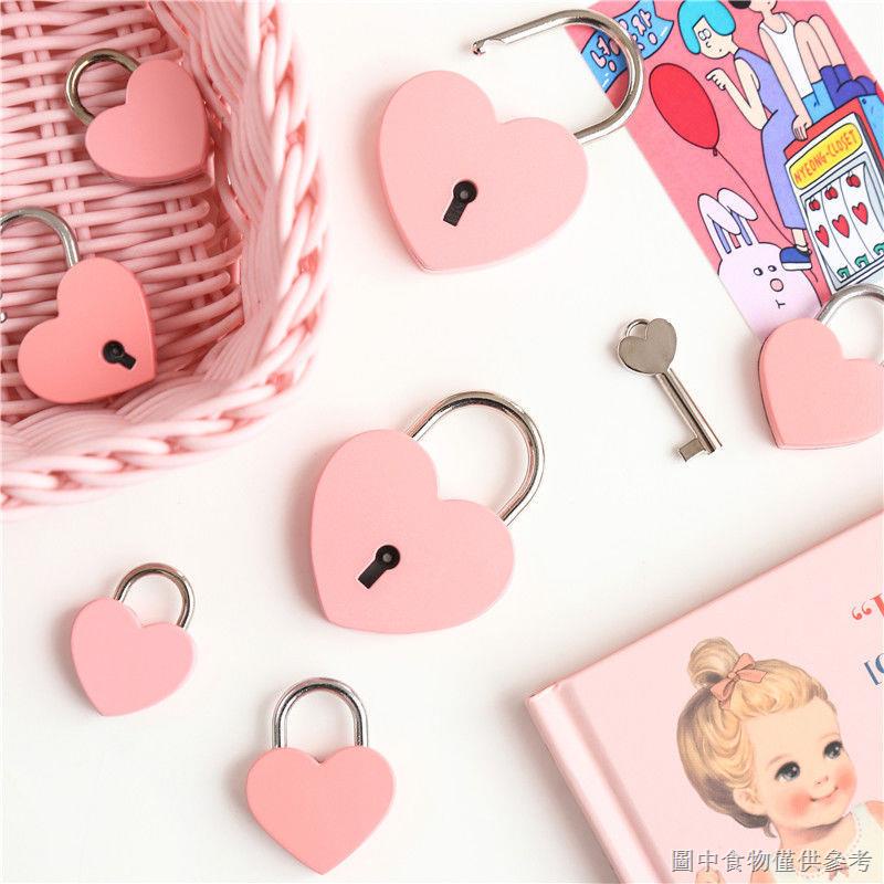 Ổ Khóa Cửa Mini Hình Trái Tim Sáng Tạo Kích Thước Nhỏ Gọn Tiện Dụng Cho Học Sinh / Ký Túc Xá / Tủ Quần Áo