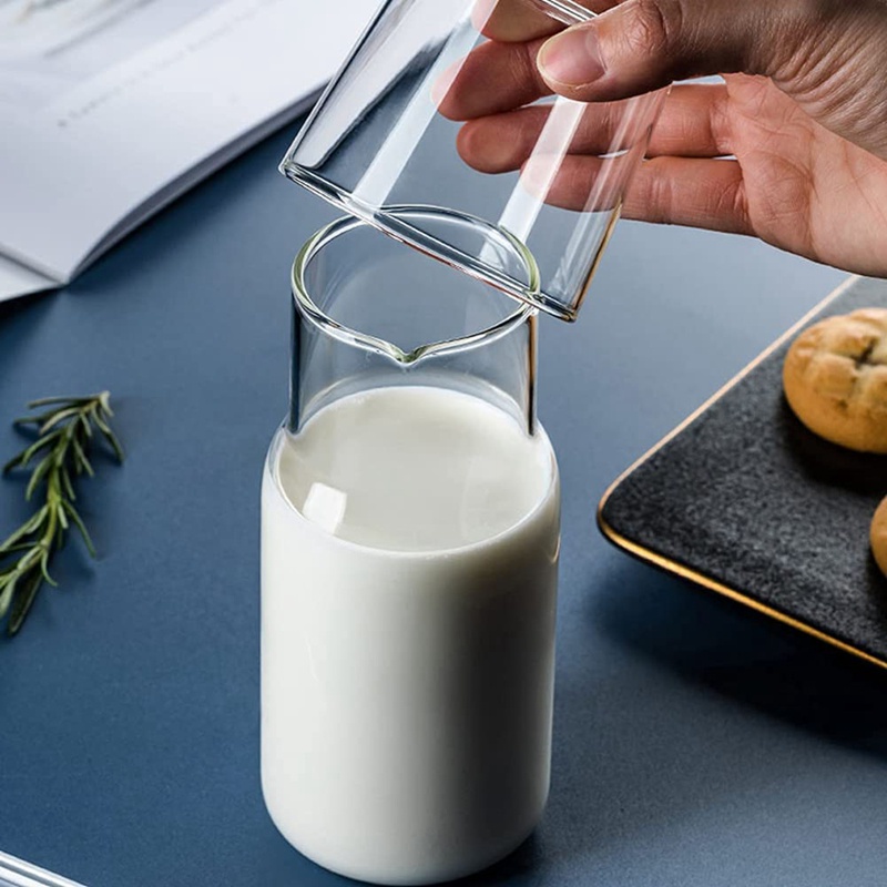 Bộ Bình Đựng Nước 500Ml Kèm Cốc Thủy Tinh Dùng Cho Phòng Ngủ / Phòng Tắm