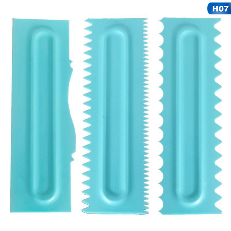 Dụng Cụ Chà Láng Bánh Kem Bằng Nhựa