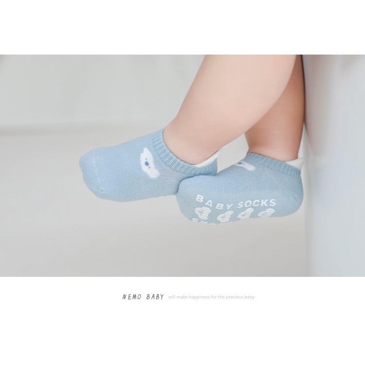 Set 3 đôi tất chống trượt cho bé chính hãng nemo baby họa tiết xinh xắn ( Nhiều màu )