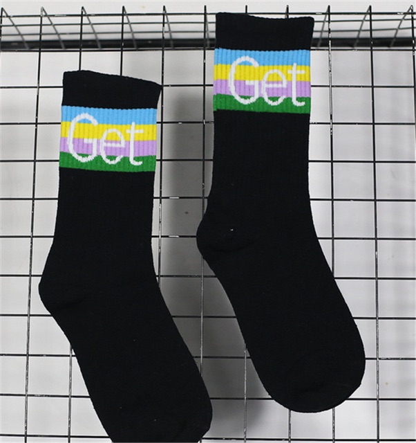 Vớ tất cầu vồng  chữ “Get” hàng Quảng Châu