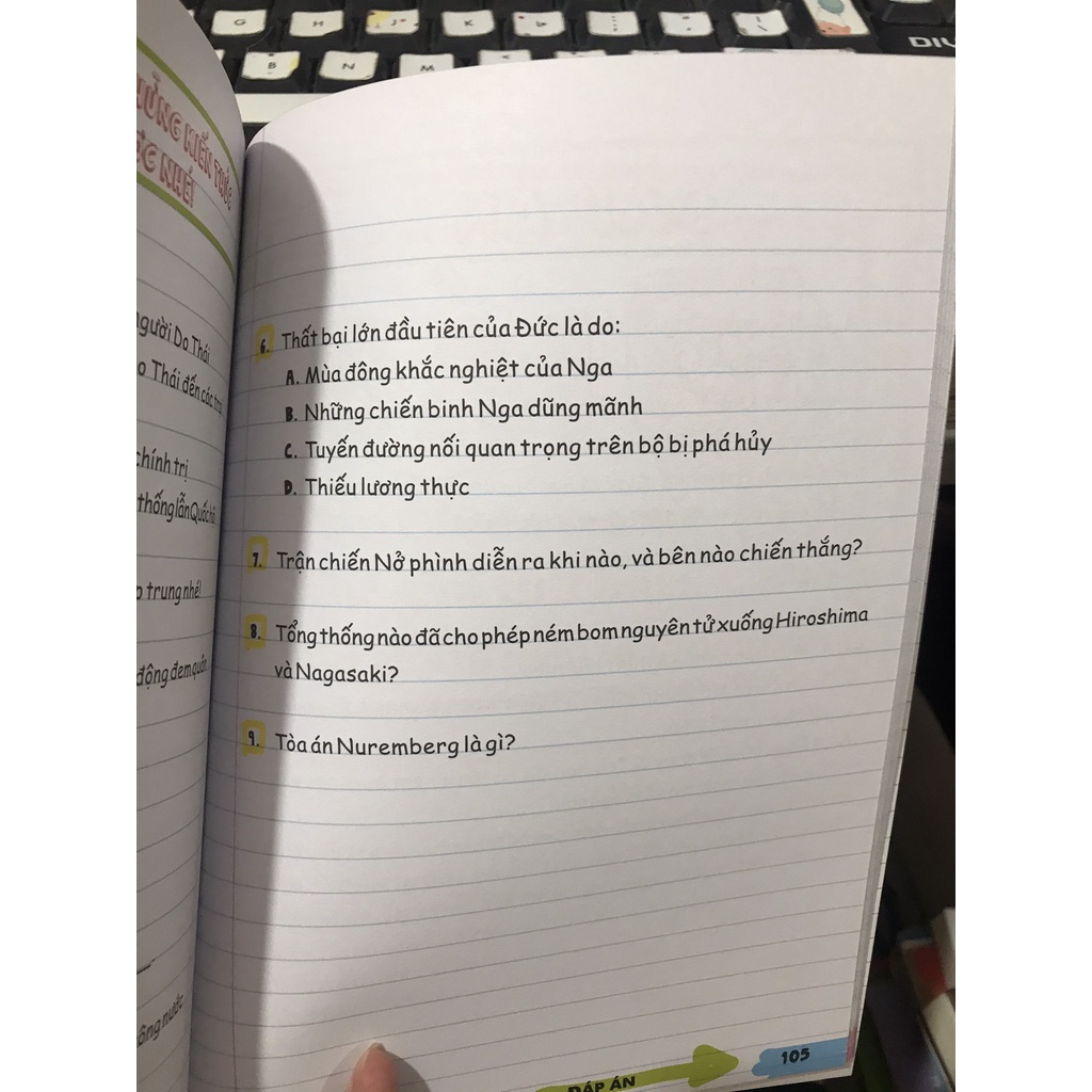 Sách - Muốn học giỏi Lịch sử không ? Tớ cho cậu mượn vở tập 3 : Cận Hiện Đại