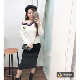 Áo len ong cổ V
