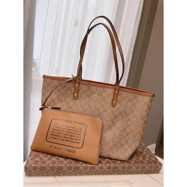 Túi Coach tote