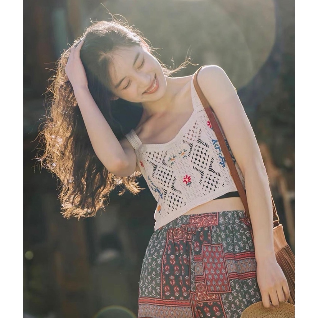 Áo Boho/Vintage len móc hai dây phong cách bohemian du lịch retro Hàn Quốc Layla Corner