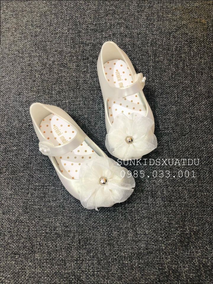 Sandal nhựa thơm hoa nổi