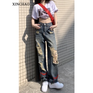 Quần Jeans Nữ Lưng Cao Thêu Hoa Cá Tính