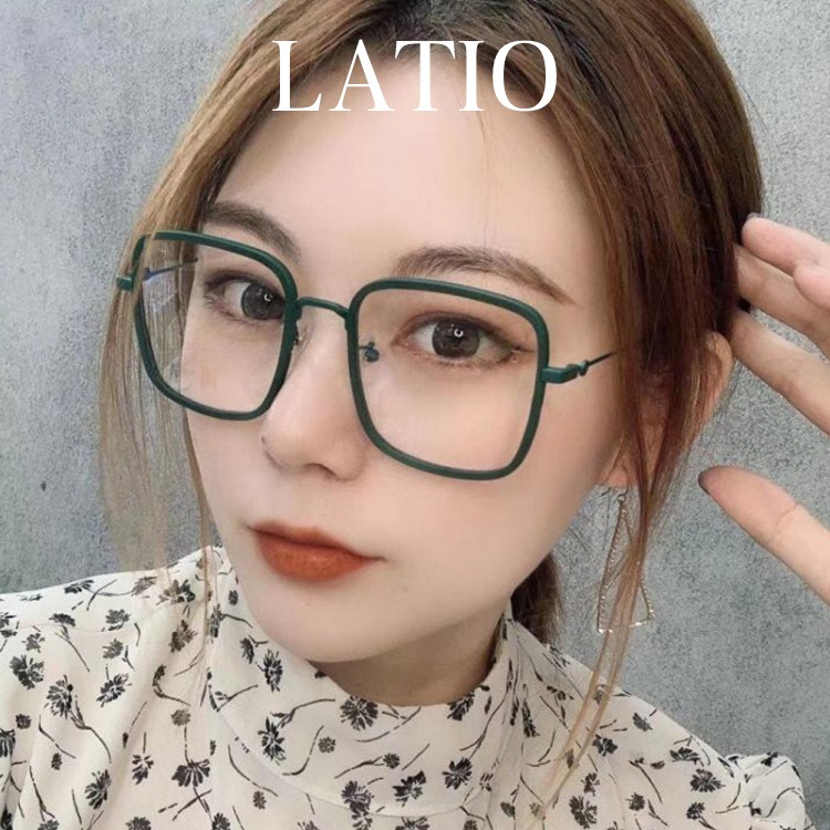 Mắt kính nữ LATIO Cao cấp với thiết kế gọng vuông siêu đẹp kết hợp với nhiều tone màu đặc biệt ấn tượng - KM10
