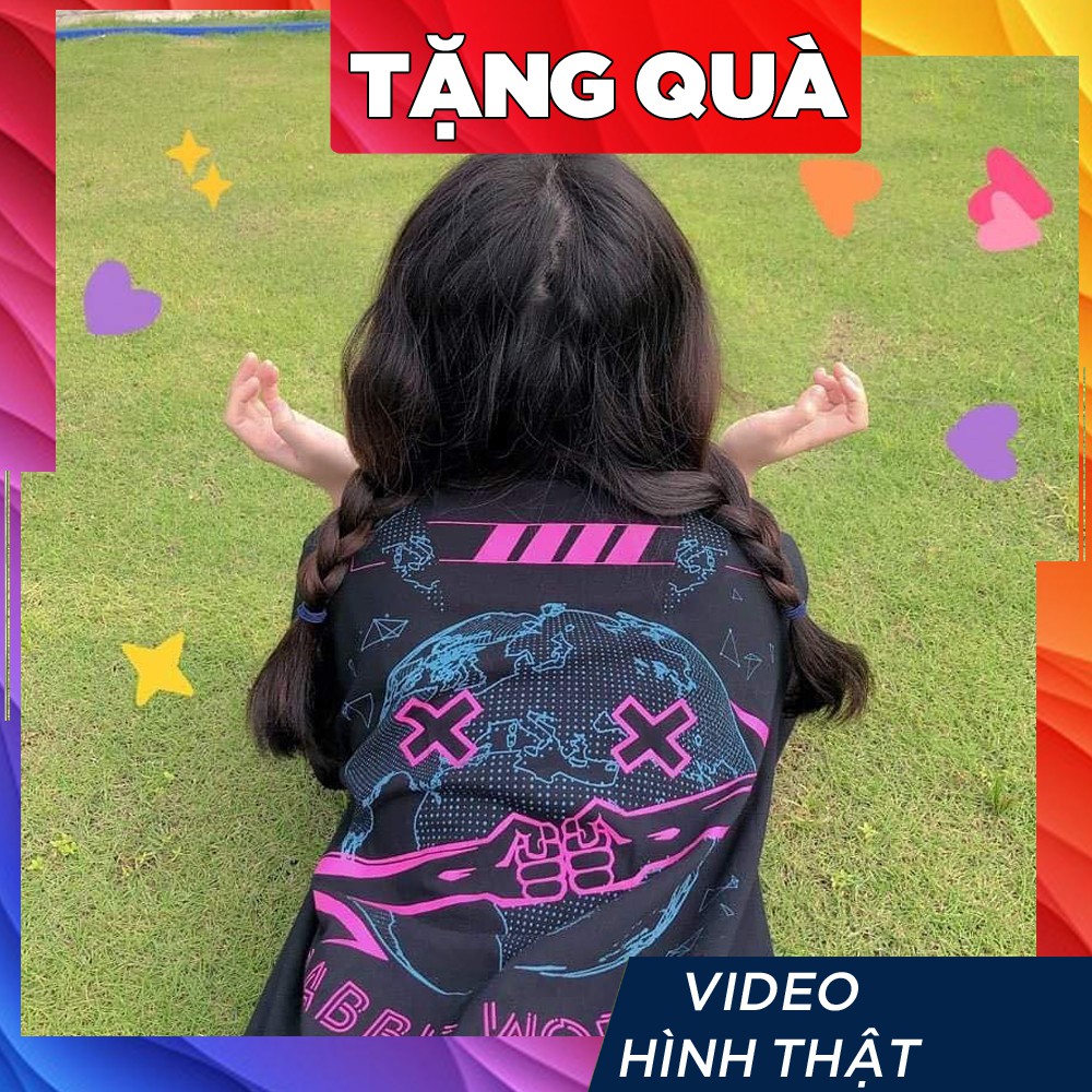 Áo thun tay lỡ freesize nữ phông form rộng Unisex, mặc cặp, lớp, nhóm hình thỏ RABBIT world WONDERLAND địa cầu màu đen | BigBuy360 - bigbuy360.vn